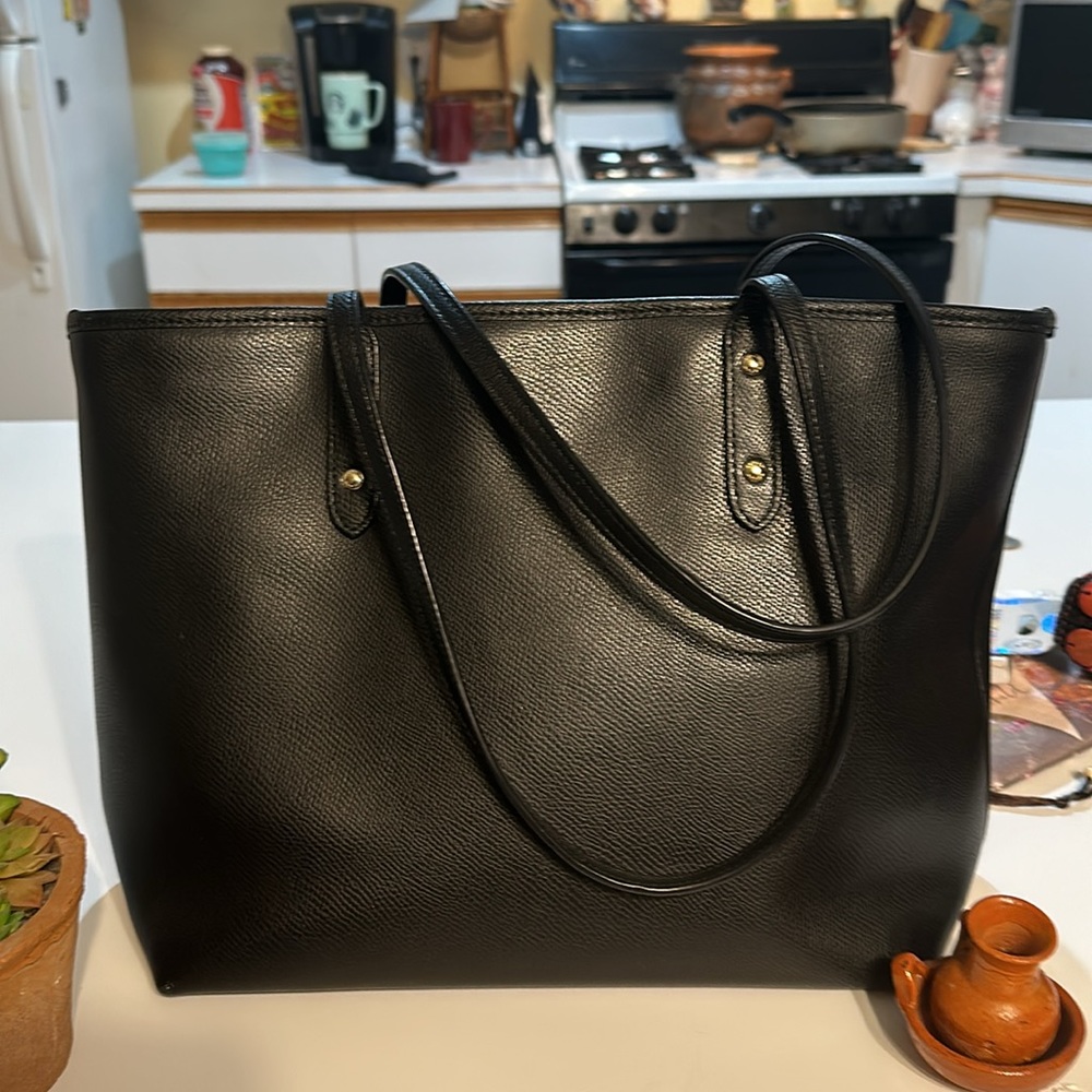 Coach tote - Picture 3 of 13